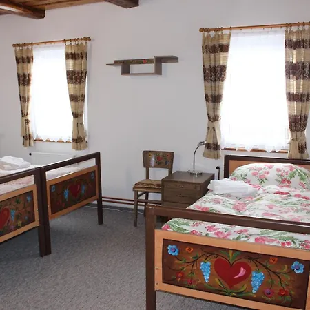 Bendovsky Dvur Bed & Breakfast Dusniky