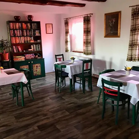 Bendovsky Dvur Bed & Breakfast 3*