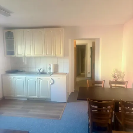 Bendovský Dvůr Bed & Breakfast 3*